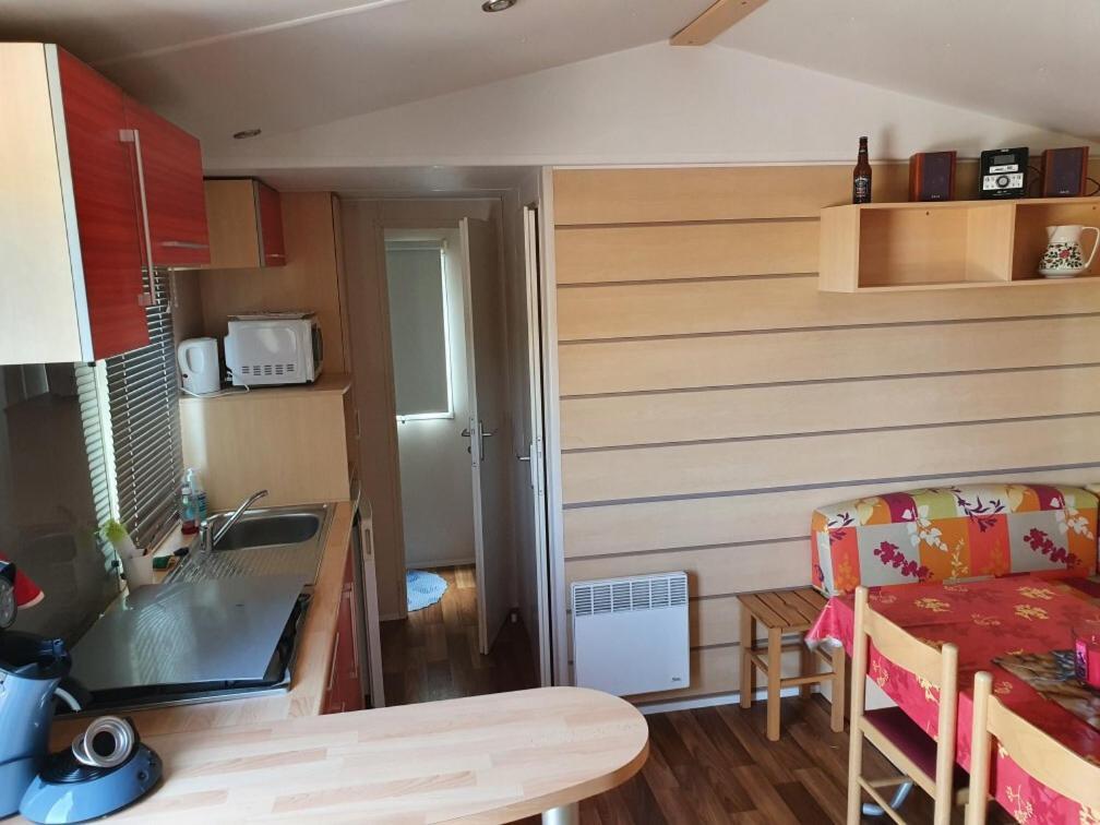 Mobil Home Avec Spacieuse Terrasse A Meschers Proche De Royan المظهر الخارجي الصورة